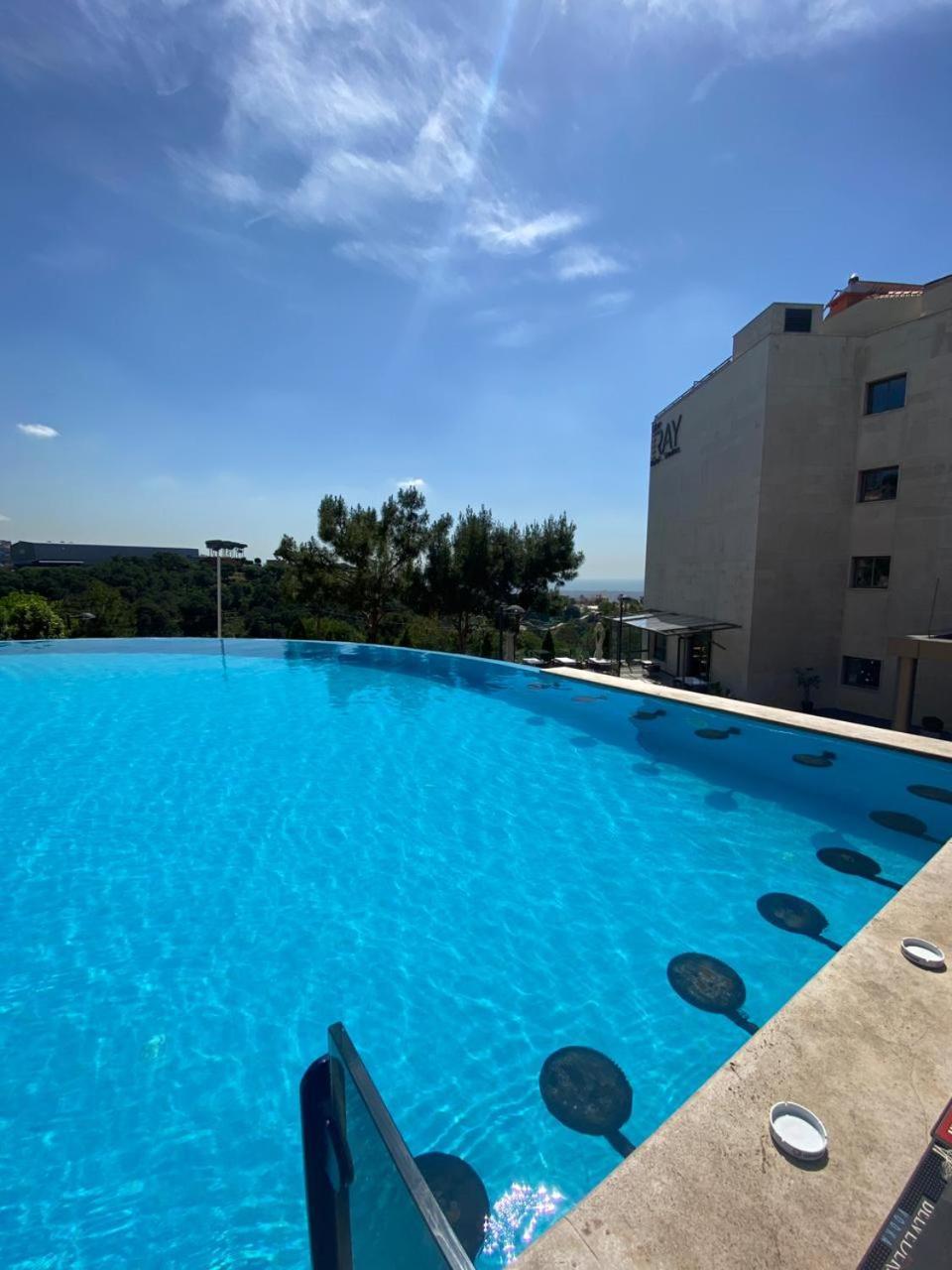 Hotel The Ray And 4*