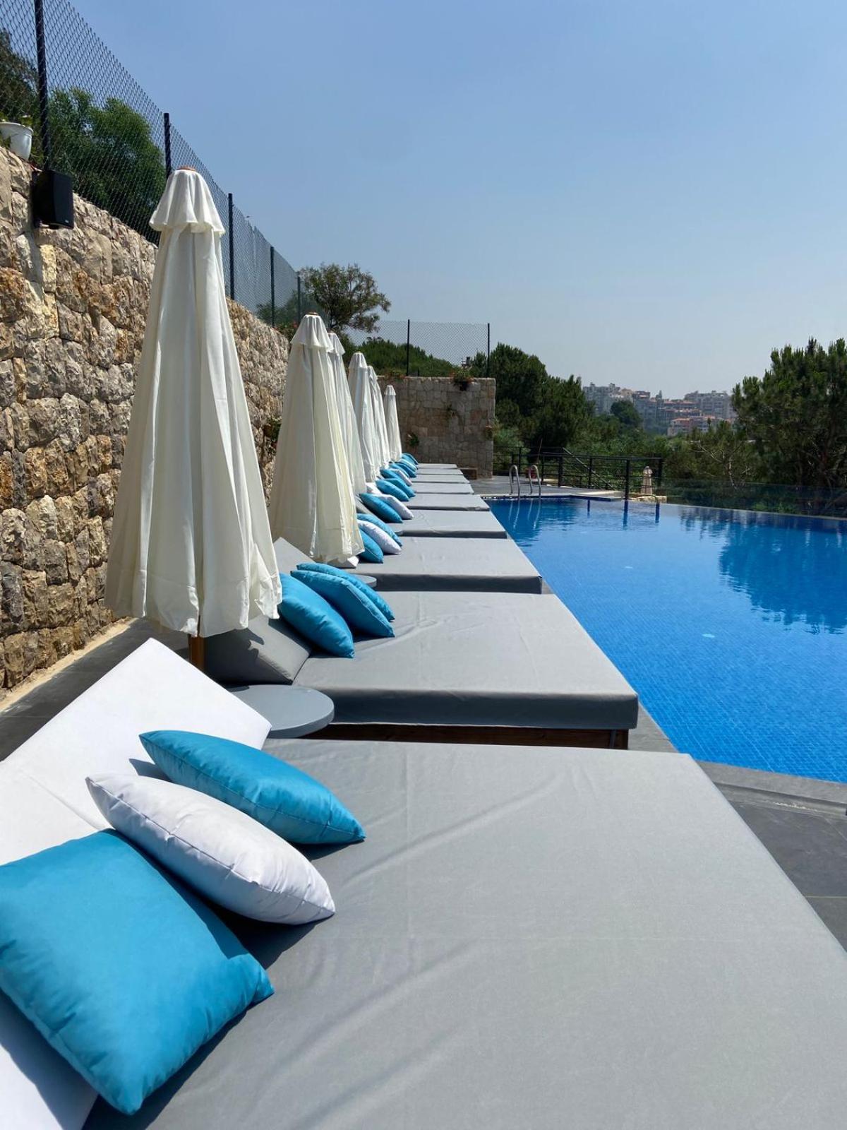 The Ray And 4* Beirut